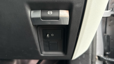 Land Rover Defender 2.0 D240 S 110 5dr Auto Diesel Estate